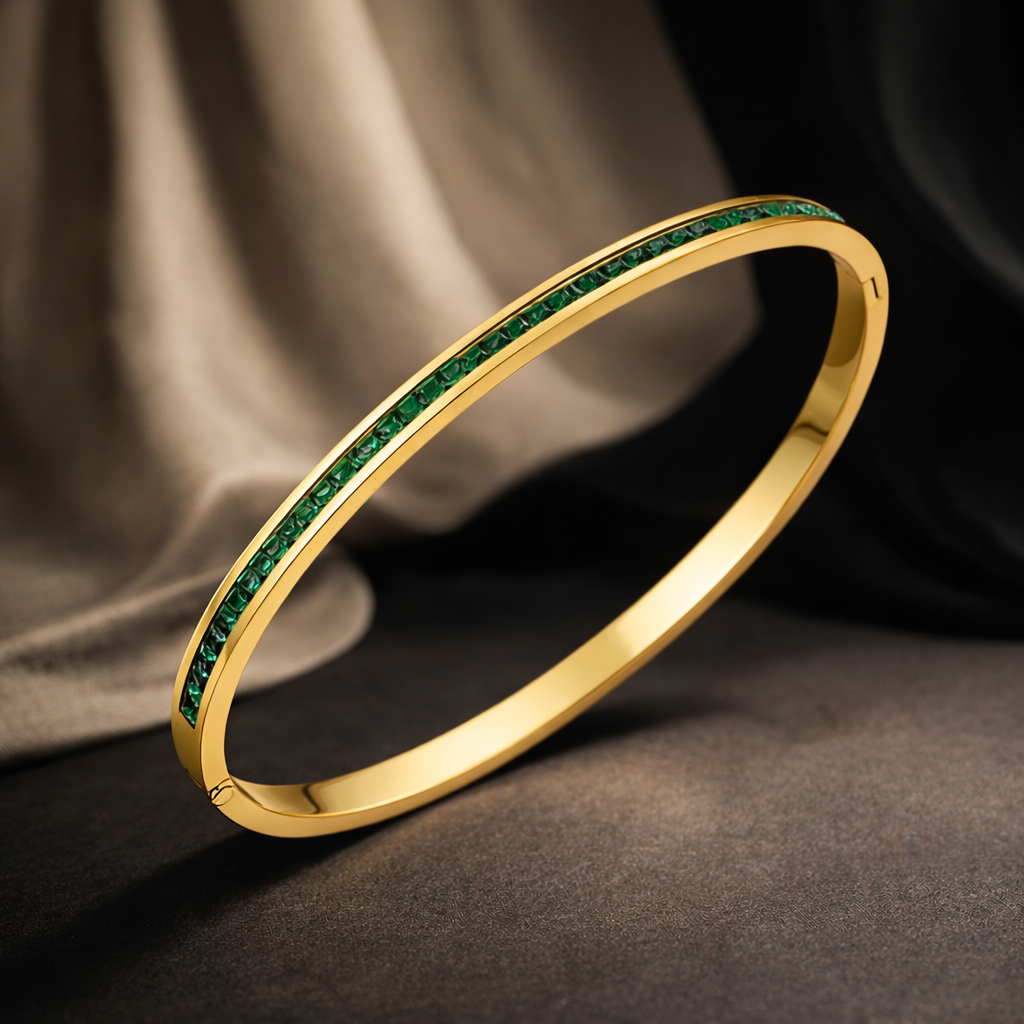 Emerald Aura Bracelet