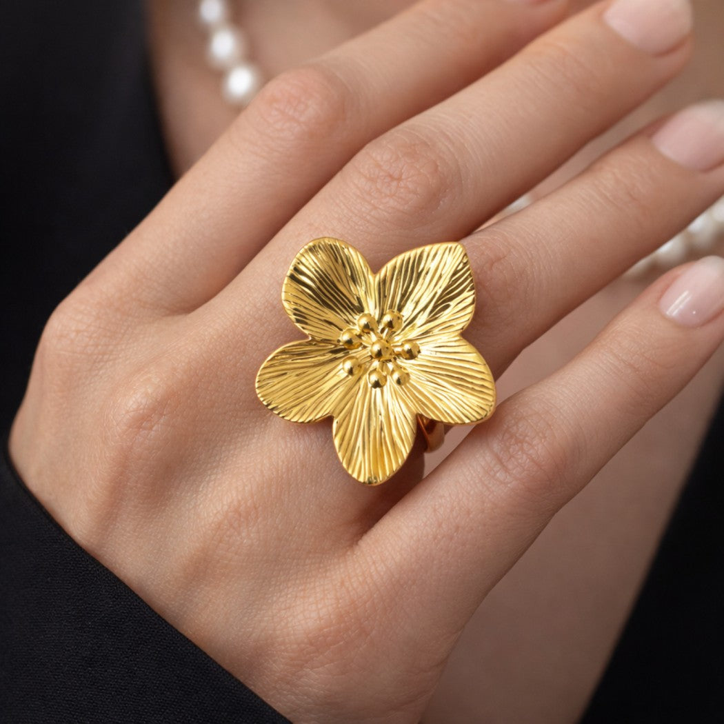 Flora Adjustable Ring
